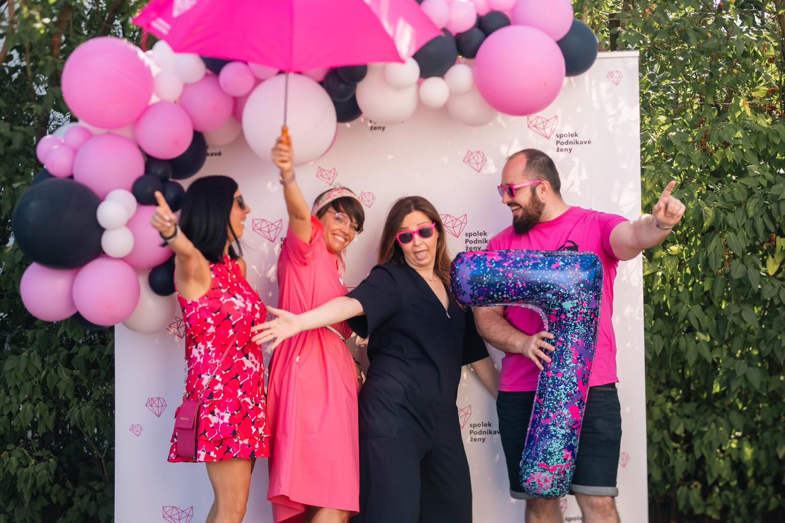 7. narozeniny spolku v Food Boutigue Monamy